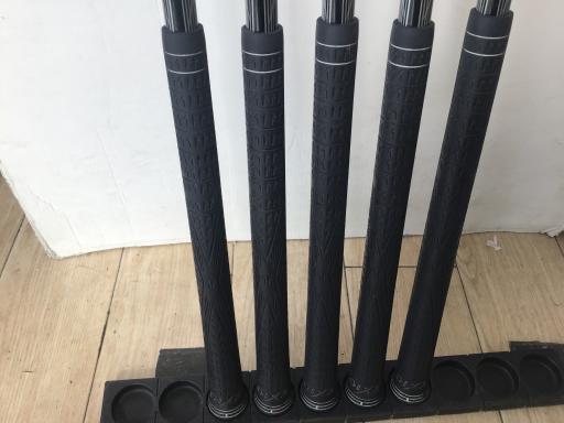 �w�w�h�n�i�Q�O�P�S�j�@�T�r�i���{���F�T�{�Z�b�g�j