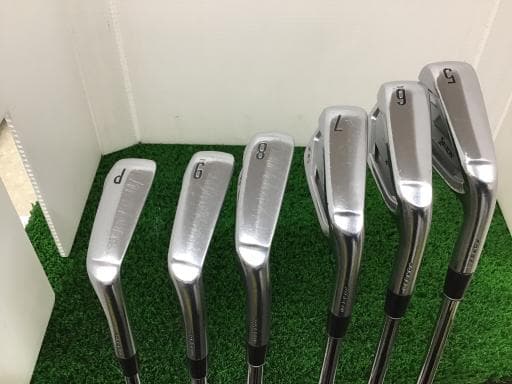 rqhwnm@ywT@Uri{FU{Zbgj