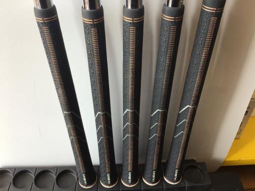 rhl@fknhqd@Tri{FT{Zbgj