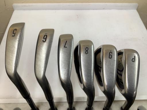 �w�w�h�n�i�Q�O�P�U�j�@�U�r�i���{���F�U�{�Z�b�g�j