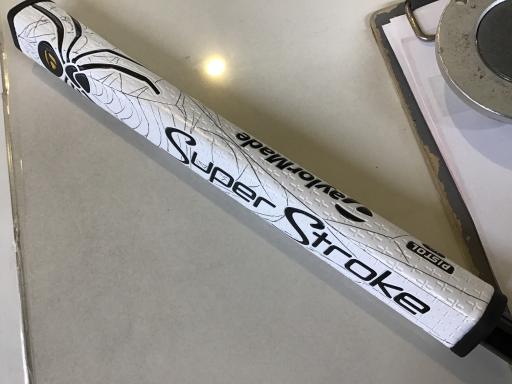 Ｓｐｉｄｅｒ　ＴＯＵＲ　Ｘ　Ｘ３　３４インチ