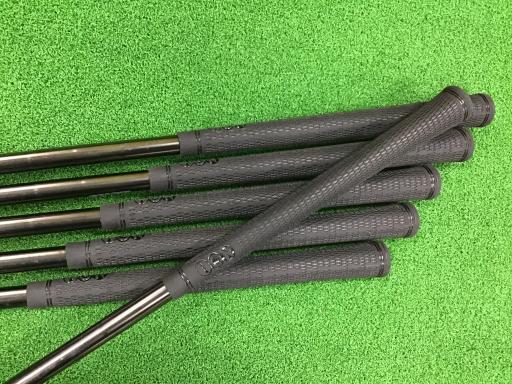 Ｘ　ＦＯＲＧＥＤ　ＳＴＡＲ（２０２４）　ＢＬＡＣＫ　６Ｓ