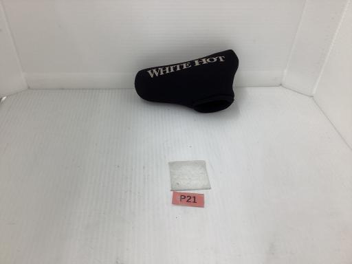 ＷＨＩＴＥ　ＨＯＴ　＃１　３３インチ