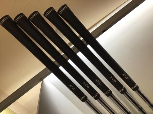 wwhniQOPQj@Tri{FT{Zbgj