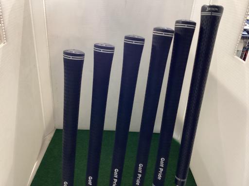 rqhwnm@yTUT@@Uri{FU{Zbgj