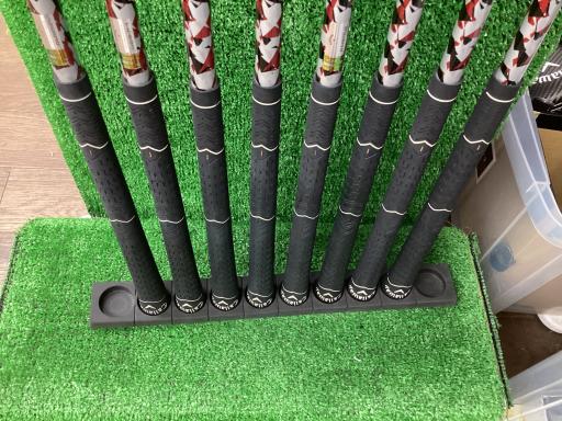 q`yq@w@a@@Wri{FW{Zbgj