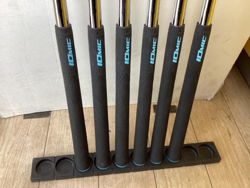 s@l@oEVVO@Uri{FU{Zbgj