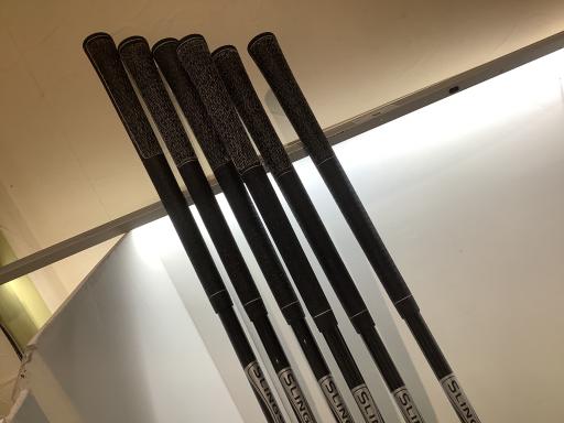 rkhmfrgns@nrr@@Uri{FU{Zbgj