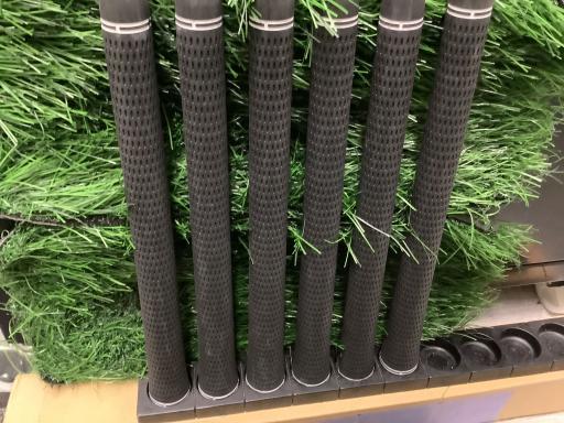 rqhwnm@y|enqfdc@hh@Ur