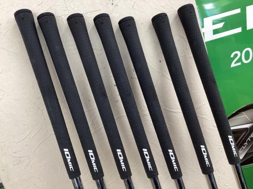 rqhwnm@yTST@@Wri{FV{Zbgj