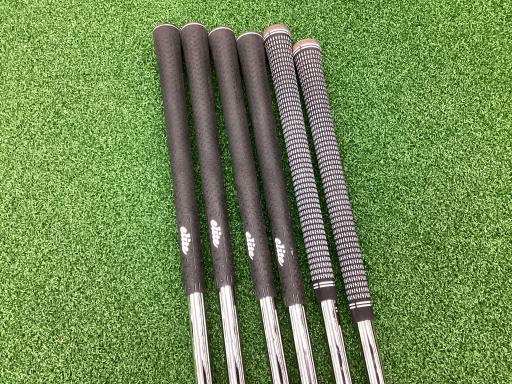 �a�q�h�c�f�d�r�s�n�m�d�@�Q�S�Q�b�a�{�@�U�r�i���{���F�U�{�Z�b�g�j