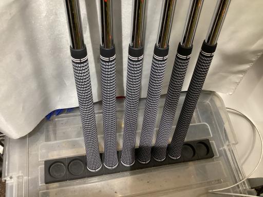 �a�q�h�c�f�d�r�s�n�m�d�@�Q�S�Q�b�a�{�@�U�r�i���{���F�U�{�Z�b�g�j