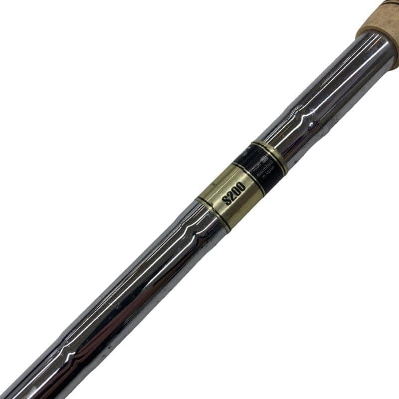 rqhwnm@yXQT@@Uri{FU{Zbgj