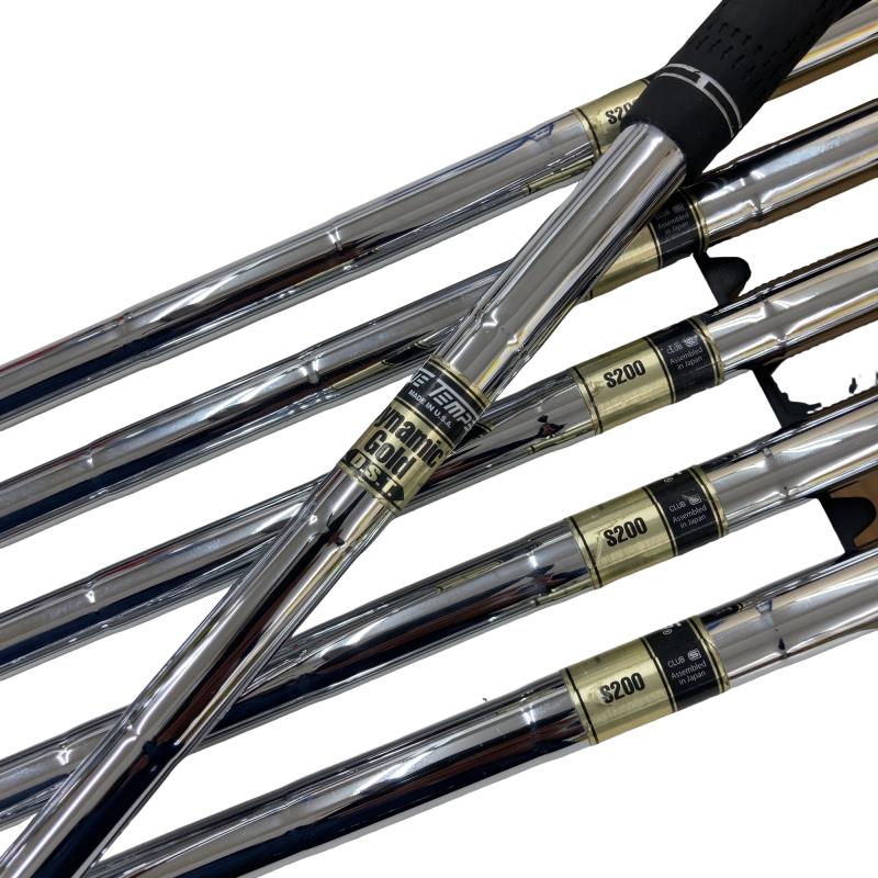 �r�q�h�w�n�m�@�y�V�S�T�@�@�U�r�i���{���F�U�{�Z�b�g�j