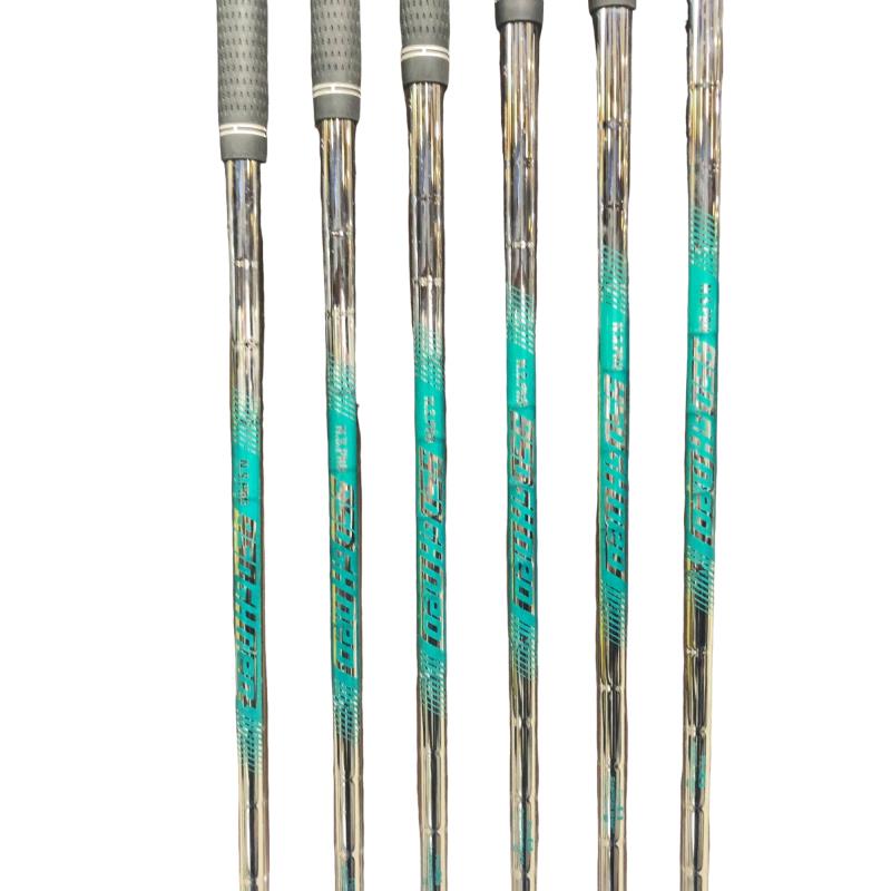 ���@�a�k�`�c�d�@�U�r�i���{���F�U�{�Z�b�g�j