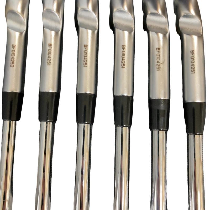 ���T�R�O�@�U�r�i���{���F�U�{�Z�b�g�j