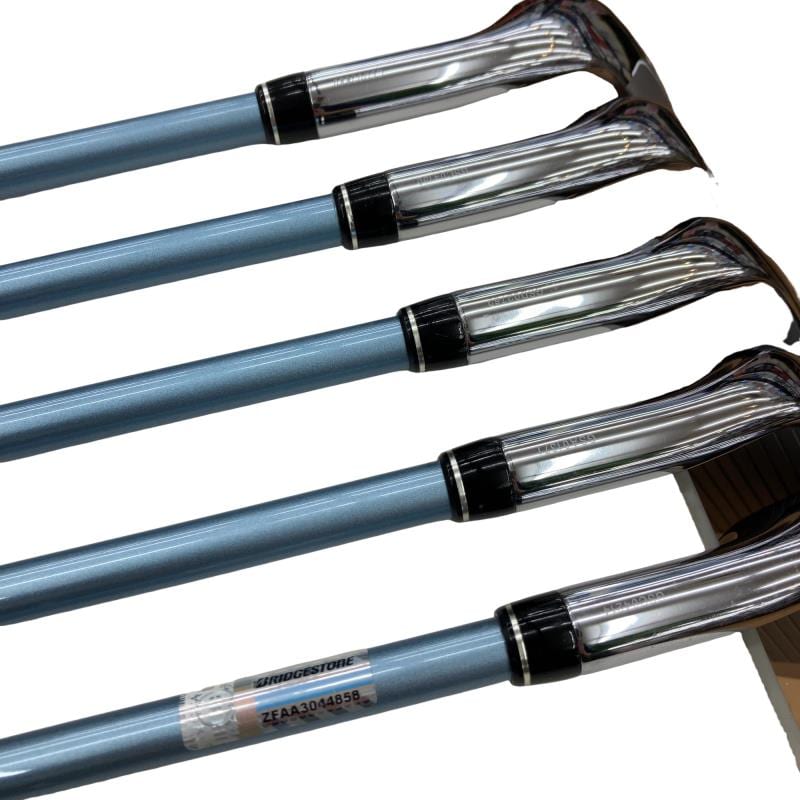 �s�n�t�q�@�a�@�i�f�q�i�Q�O�P�X�j�i�u���[�j�@�T�r�@���f�B�[�X�i���{���F�T�{�Z�b�g�j