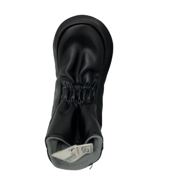 �r�q�h�w�n�m�@�y�w���@�T�v