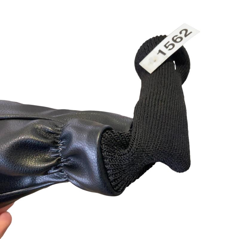 �r�q�h�w�n�m�@�y�w���@�g�T