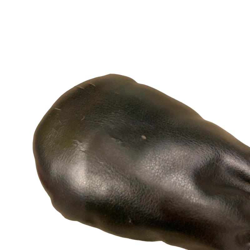 �r�q�h�w�n�m�@�y�@�g�U�T�@�t�R