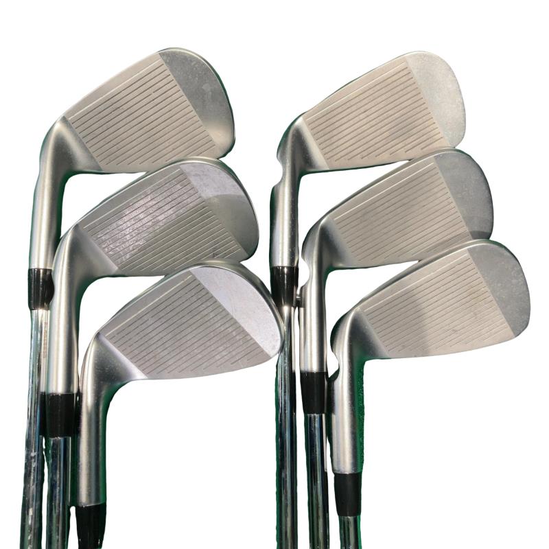 ���T�R�O�@�U�r�i���{���F�U�{�Z�b�g�j