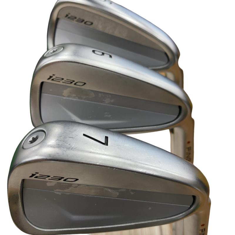 ���Q�R�O�@�U�r�i���{���F�U�{�Z�b�g�j