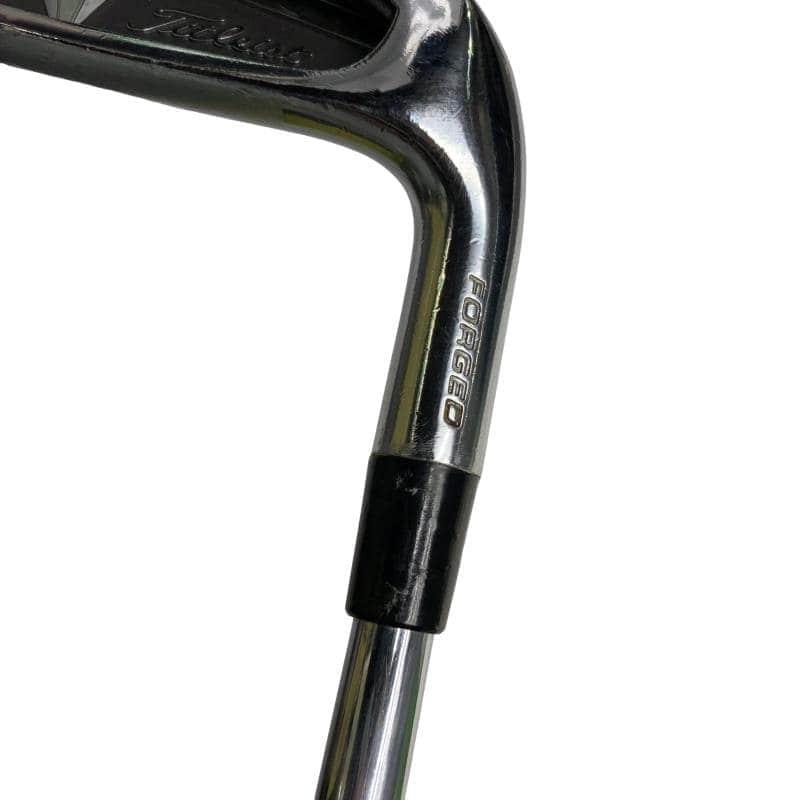 �s���������������@�u�f�R�@�U�r�i���{���F�U�{�Z�b�g�j