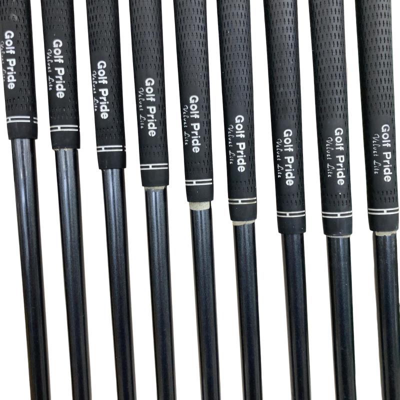 �������������@�P�O�r�i���{���F�X�{�Z�b�g�j