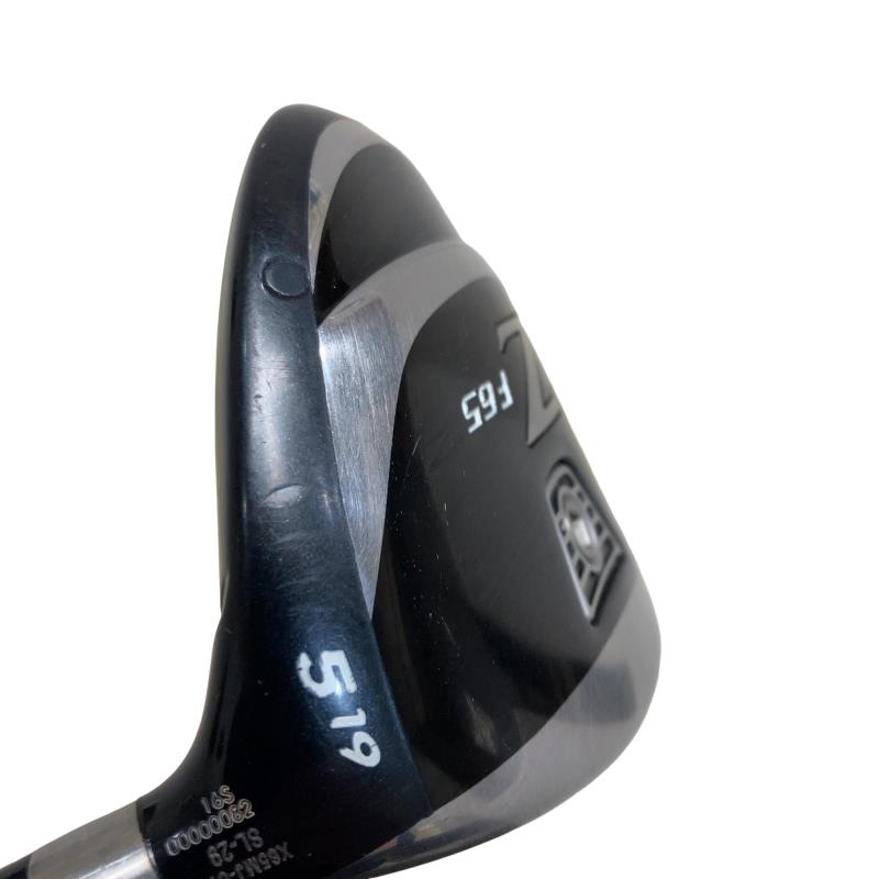 �r�q�h�w�n�m�@�y�@�e�U�T�@�T�v