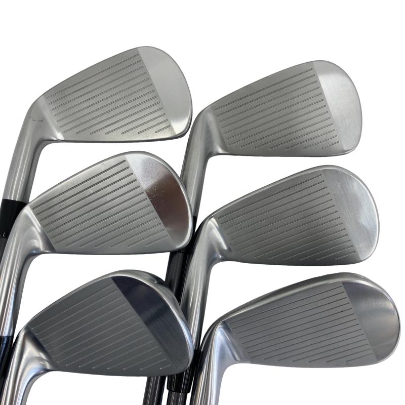 �a�q�h�c�f�d�r�s�n�m�d�@�Q�S�Q�b�a�{�@�U�r�i���{���F�U�{�Z�b�g�j