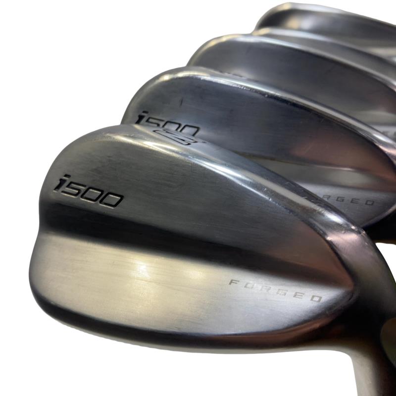 ���T�O�O�@�T�r�i���{���F�T�{�Z�b�g�j