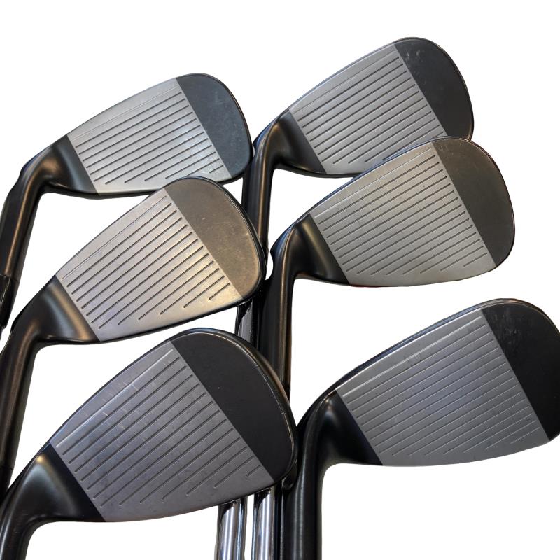 �f�V�P�O�@�V�r�i�A�[�R�X�����j�i���{���F�U�{�Z�b�g�j