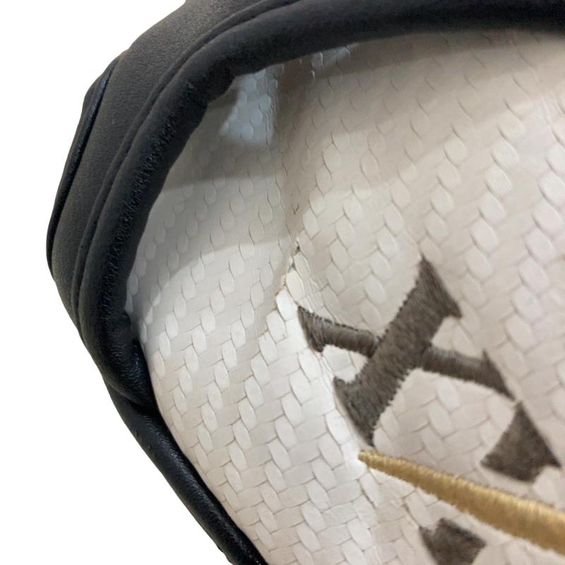 �w�w�h�n�i�Q�O�P�W�j�@�T�v