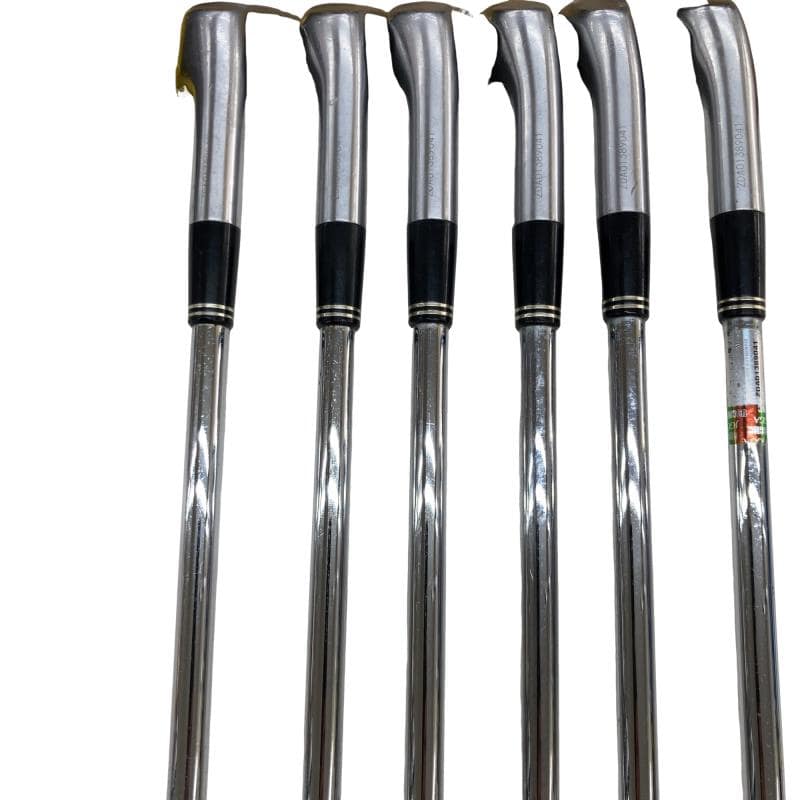 �r�q�h�w�n�m�@�y�T�Q�T�@�@�U�r�i���{���F�U�{�Z�b�g�j