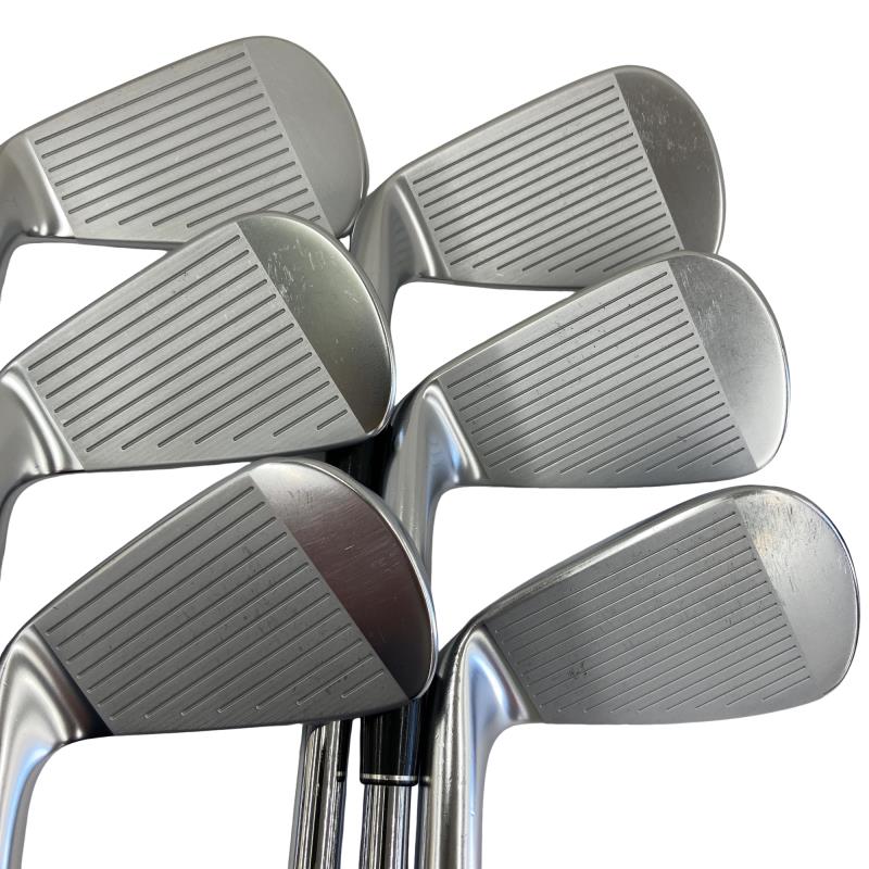 �r�q�h�w�n�m�@�y�w�T�@�U�r�i���{���F�U�{�Z�b�g�j