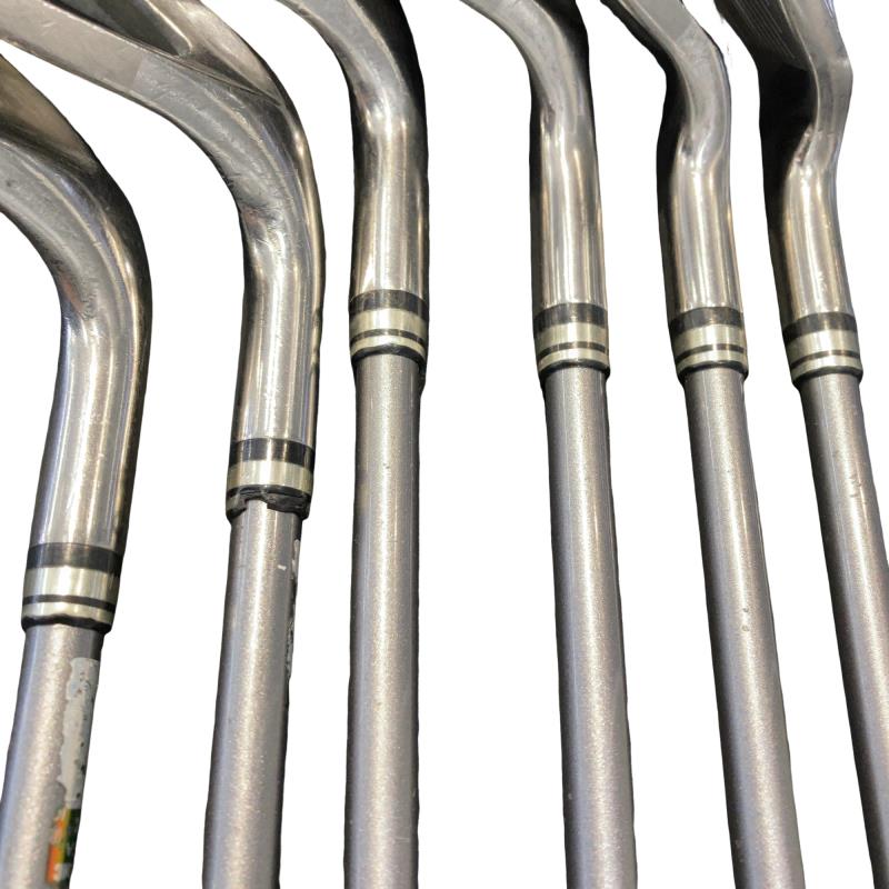 �w�w�h�n�i�Q�O�P�Q�j�@�U�r�i���{���F�U�{�Z�b�g�j