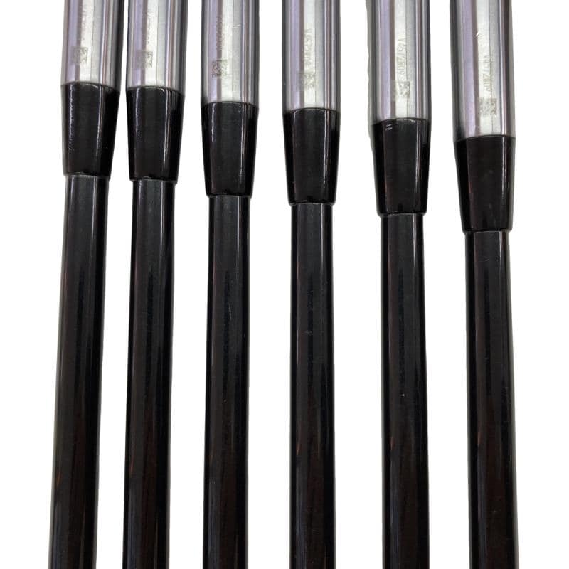 �r�q�h�w�n�m�@�y�|�e�n�q�f�d�c�@�U�r�i���{���F�U�{�Z�b�g�j