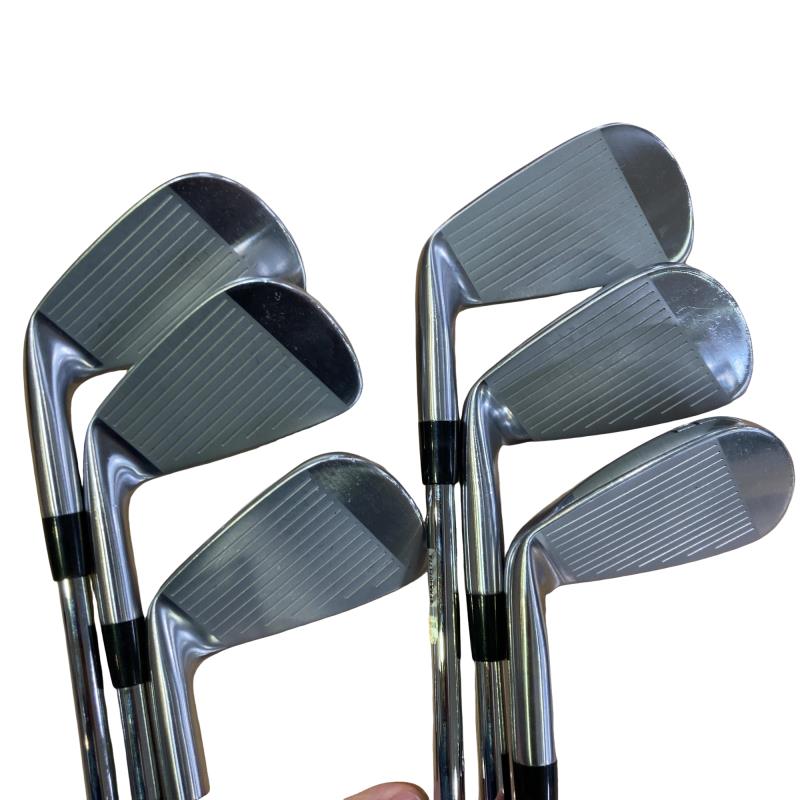 �a�q�h�c�f�d�r�s�n�m�d�@�Q�S�Q�b�a�{�@�U�r�i���{���F�U�{�Z�b�g�j