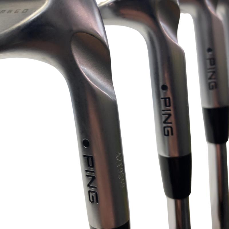 ���T�O�O�@�T�r�i���{���F�T�{�Z�b�g�j