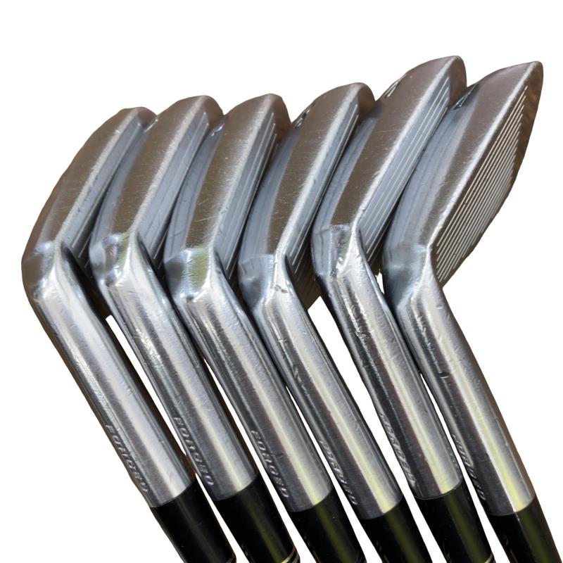 �r�q�h�w�n�m�@�y�V�S�T�@�@�U�r�i���{���F�U�{�Z�b�g�j