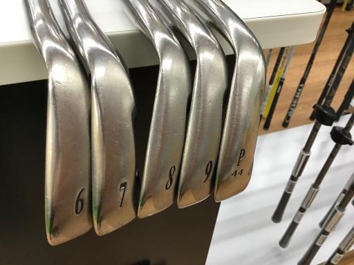 �w�w�h�n�i�Q�O�O�W�j�@�@�U�r�i���{���F�U�{�Z�b�g�j