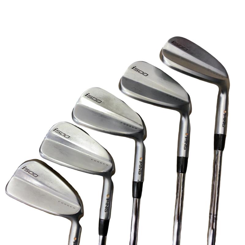 ���T�O�O�@�T�r�i���{���F�T�{�Z�b�g�j