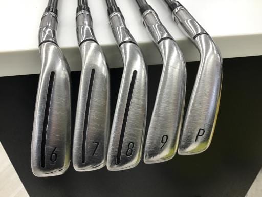 rhl@l`w@@Tri{FT{Zbgj