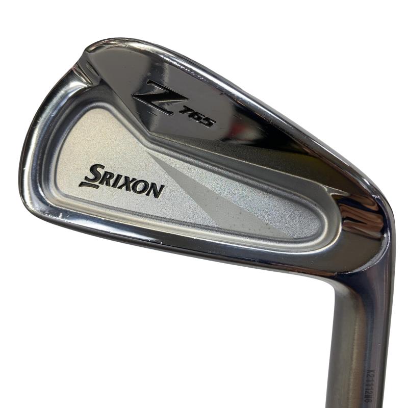 �r�q�h�w�n�m�@�y�V�U�T�@���S