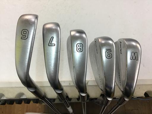 ���T�O�O�@�T�r�i���{���F�T�{�Z�b�g�j