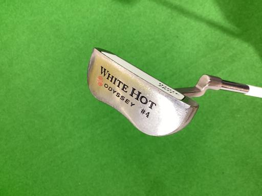 ＷＨＩＴＥ　ＨＯＴ　＃４　３４インチ