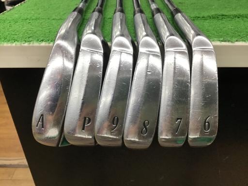 �r�q�h�w�n�m�@�y�V�S�T�@�@�U�r�i���{���F�U�{�Z�b�g�j