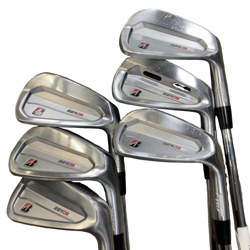 �a�q�h�c�f�d�r�s�n�m�d�@�Q�Q�P�b�a�@�U�r�i���{���F�U�{�Z�b�g�j