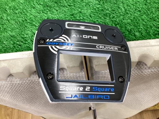 Ａｉ－ＯＮＥ　ＳＱＵＡＲＥ　２　ＳＱＵＡＲＥ　ＪＡＩＬＢＩＲＤ　ＣＲＵＩＳＥＲ　３８インチ