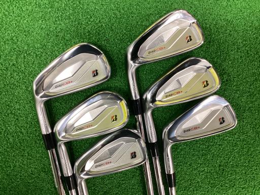 超美品ラウンド未使用ブリヂストン242CB＋単品7番 トラヴィル115s 超美品ラウンド未使用ブリヂストン242CB＋単品7番 トラヴィル